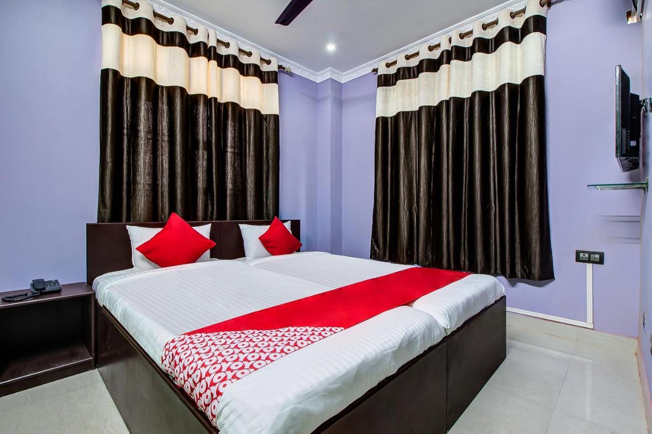 Oyo 13927 Green View Guest House Dispur Ngoại thất bức ảnh