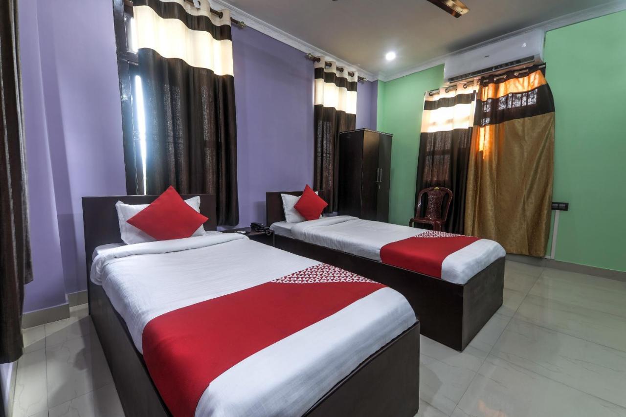 Oyo 13927 Green View Guest House Dispur Ngoại thất bức ảnh
